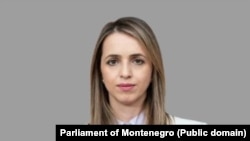 Edina Deshiq, Partia Boshnjake