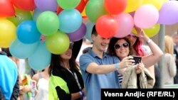 Белградтағы гей-парадқа қвтысушылар. 20 қыркүйек 2015 жыл.