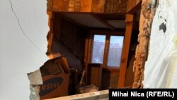 Un exemplu de perete dărâmat pentru o extindere ilegală a apartamentului.