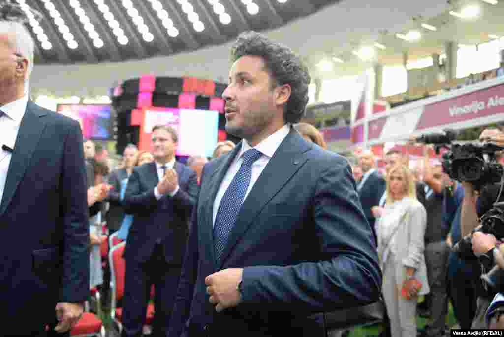 Događaju je prisustvovao i Dritan Abazović, tehnički premijer Crne Gore, koja je ranije odbila da se priključi inicijativi &quot;Otvoreni Balkan&quot;.&nbsp;