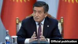 Сооронбай Жээнбеков.