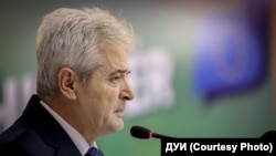  Ali Ahmeti, kryetar i Bashkimit Demokratik për Integrim.