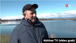 ბენურ კვირაია, აფხაზეთის დე ფაქტო პრეზიდენტის ყოფილი მრჩეველი