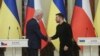 Președintele Cehiei, Petr Pavel, și cel al Ucrainei, Volodimir Zelenski, la o întâlnire la Kiev, pe 21 martie 2025. 