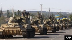 Колона українських танків у Донецькій області, 3 вересня 2014 року 