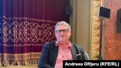 Mark Galeotti, expert britanic în politica și securitatea Rusiei, a ținut la Ateneul Român o conferință despre Vladimir Putin și despre ce nu înțelege Occidentul despre Putin. 