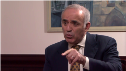 Garry Kasparov: O opoziție rusă adevărată nu poate exista decât în exil