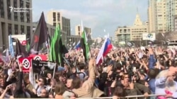 Russians Protest Effort To Block Telegram Messaging App