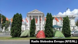 Затворена улицата Илинденска пред Влада