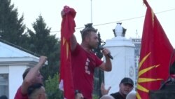 Една седмица протести против францускиот предлог
