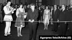 Nicolae Ceaușescu, la inaugurarea Muzeului Național de Istorie, în 1972.