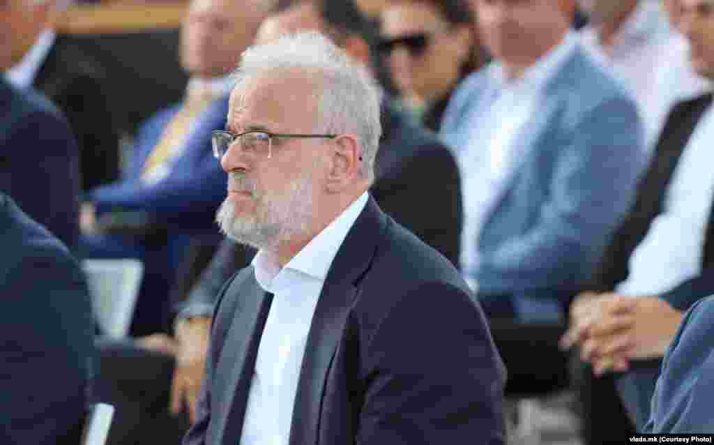 МАКЕДОНИЈА -&nbsp;Во рамките на Првиот парламентарен самит на Меѓународната Кримска платформа кој што се одржува во Загреб, претседателот на Врховната Рада на Украина, Руслан Стефанчук, му додели на претседателот на Собранието на Република Северна Македонија, Талат Џафери, Орден &bdquo;Јарослав Мудриот&ldquo;. Орденот се доделува за значајни лични заслуги во зајакнувањето на меѓудржавната соработка, поддршката на државниот суверенитет и територијалниот интегритет на Украина, за значителен придонес во популаризацијата на украинската држава во светот.