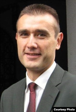 Csonka Áron elnök, Vajdasági Magyarok Demokratikus Közössége