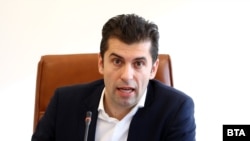 Кирил Петков