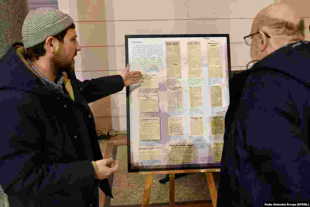 Planirani i organizirani progoni, zatvaranja i ubistva koja su vršena od 1939. do 1945. odveli su u smrt dvije trećine od ukupno devet miliona Javreja koji su živjeli u Evropi. Na fotografiji su Igor i Boris Kožemjakin, hazan sarajevske Sinagoge i predsjednik Jevrejske općine Sarajevo. 