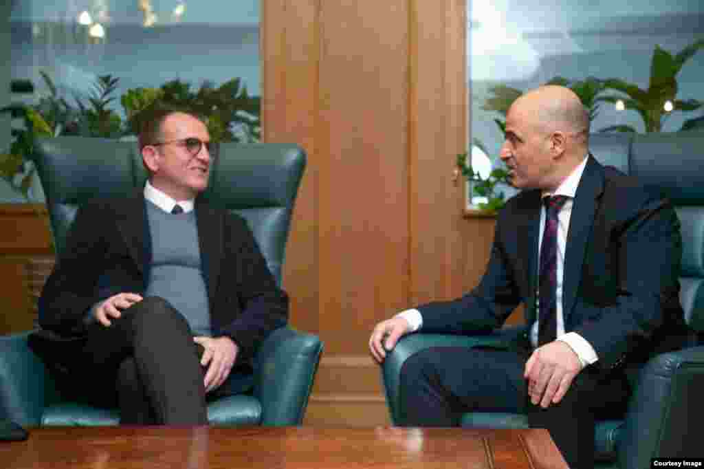 СЕВЕРНА МАКЕДОНИЈА -&nbsp;Гласањето на законот за амнестија не треба да влијае врз односите во коалицијата со Алијанса за Албанците смета премиерот Димитар Ковачевски, откако денеска во Собранието не ја доби поддршката од пратениците да се донесе по скратена постапка.