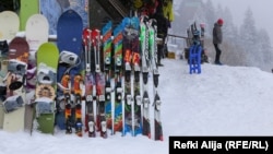 Malo interesovanje za skijašku opremu, Brezovica, januar 2023.