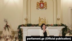 შეხვედრა პოლიტიკოსებთან პრეზიდენტის სასახლეში, 16 დეკემბერი