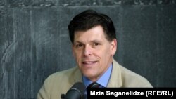 ბროკ ბირმანი, აშშ-ის გერმანიის მარშალის ფონდის მეცნიერ-თანამშრომელი, USAID-ის ადმინისტრაციის ყოფილი თანაშემწე