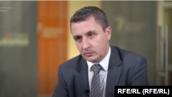 Александър Николов