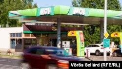 A Mol benzinkútja Balatonfüreden 2022. június 26-án