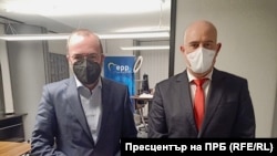По време на посещението си в Европарламента Иван Гешев (вдясно) се срещна с председателя на групата на Европейската народна партия Манфред Вебер