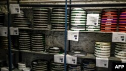 Снимка на различните филмови ленти на "Наполеон".