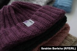 Disa kapele të koleksionit "One in Three".