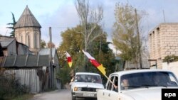 Южная Осетия неоригинальна в своем стремлении запретить «Свидетелей Иеговы» или хотя бы выставить перед ними административные препоны