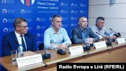 Učesnici debate u Medija centru u Čaglavici: Aleksandar Arsenijević, predsednik Građanske inicijative "Srpski opstanak" iz Severne Mitrovice, Nenad Rašić, predsednik Demokratske napredne stranke i Aleksandar Jablanović koji predvodi Partiju kosovskih Srba, 22. jul 2022.