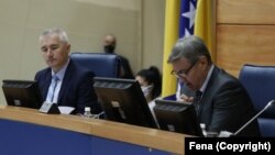 Denis Zvizdić (desno), predsjedavajući Zastupničkog doma PSBiH