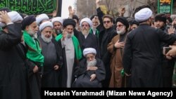 Ceremoni e disa klerikëve fetarë në qytetin iranian, Qom. Fotografi ilustruese nga arkivi.