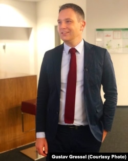 Gustav Gressel, Senior Fellow la Consiliul European pentru Relații Externe.