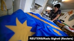 Székely zászló készítés Csíkszeredában