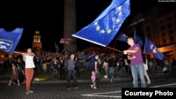 არქივიდან - 2012 წლის არჩევნები