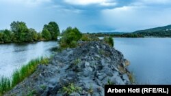 Nxerrja e zhavorit në Drinin e Bardhë. 16 shtator 2022.