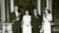 Prințul Filip, Elena Ceaușescu, Nicolae Ceaușescu și Regina Elisabeta a II-a în timpul banchetului de stat de la Palatul Buckingham. Soții Ceaușescu au efectuat o vizită în Marea Britanie între 13 și 16 iunie 1978. 
