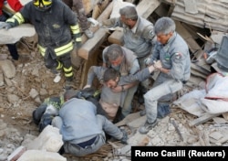 Цього чоловіка в Аматріче врятували живим, 24 серпня 2016 року