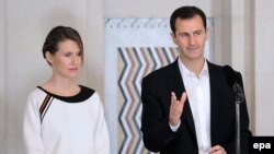 Bashar al-Assad me gruan e tij, Asma.