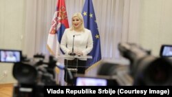 Zorana Mihajlović je među retkim visokim funkcionerima Srpske napredne stranke koja nema radikalsku ili generalno bilo kakvu desničarsku prošlost