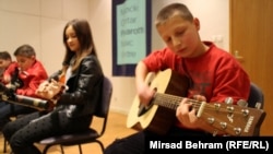 Svako dijete, koje dođe ovdje i pohađa naše radionice prije svega je sklonjeno sa ulice: Nezirović