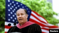 Aga Khan drži govor na Massachusetts Institute of Technology, 1994.