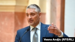 Jedina linija preko koje ne prelazimo je verbalno i fizičko nasilje: Čedomir Jovanović