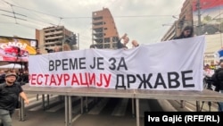 Studenti u blokadi i grašani na protestu ispred zgrade Generalštaba, Beograd, 24. marta 2025.
