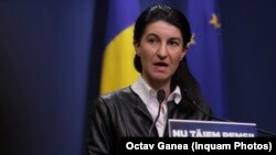 Violeta Alexandru, ministra Muncii a explicat în ce condiții poate fi prelungit ajutorul dat de stat companiilor prin plata șomajului tehnic