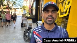 Hashid Ahmed din Bangladesh lucrează ca livrator în București de trei ani