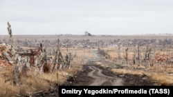 Megrázó képeken Marjinka, a két éve lakatlan ukrán város