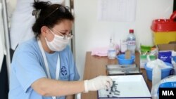 Вакцинација против ковид-19 во Скопје