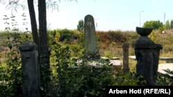 Varrezat e hebrenjve në lagjen Arbëria në Prishtinë.