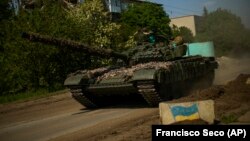 Украински тенк во регионот на Донецк, 30.05.2022